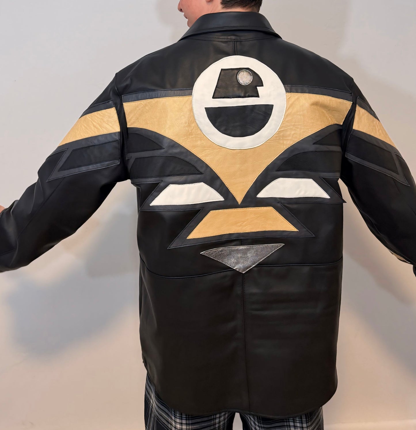 LEATHER JACKET oversized native eagle motif aplique